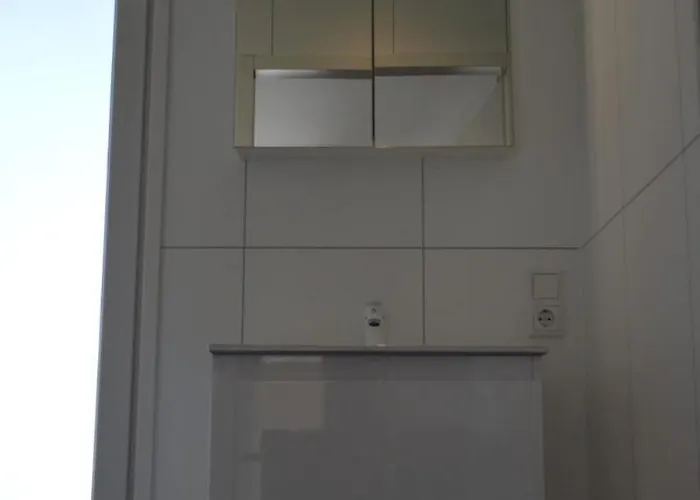 Schaelsbergerbosch- 2 Bath Fireplgarde *